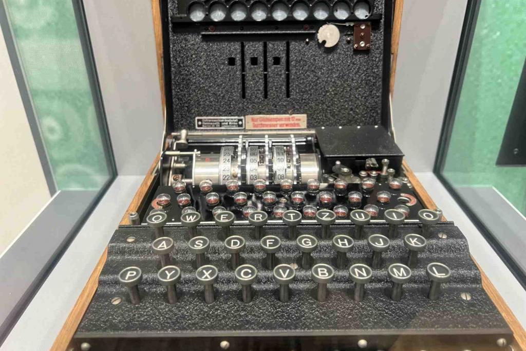 Frankfurt Kommunikationsmuseum Enigma